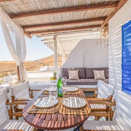 Sunny Getaway In Mykonos Lia Holiday home Kalafatis