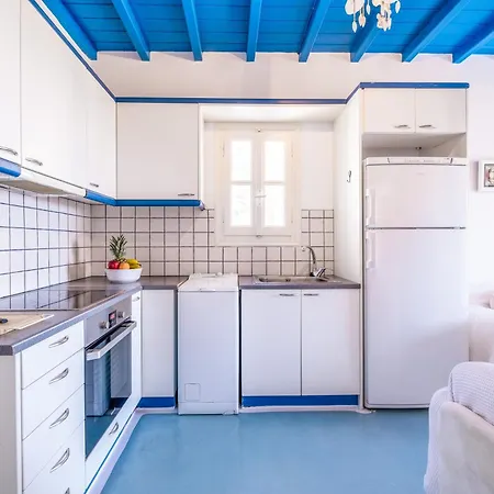 Sunny Getaway In Mykonos Lia 度假居