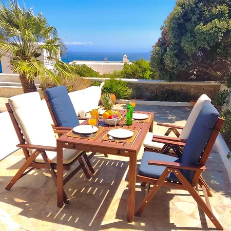 Sunny Getaway In Mykonos Lia Holiday home Kalafatis
