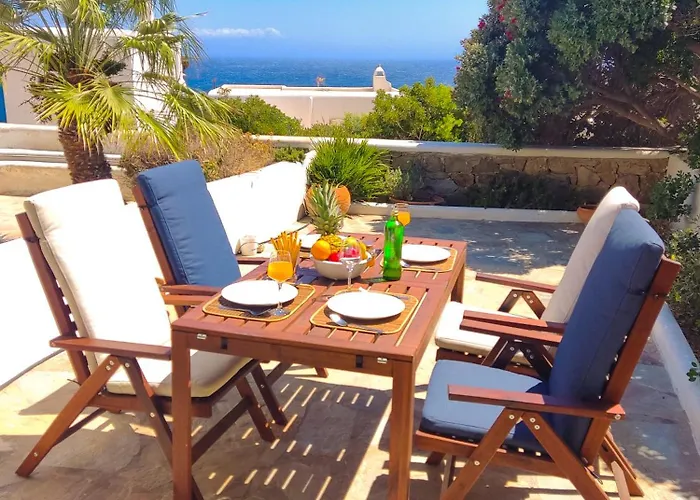 Sunny Getaway In Mykonos Lia بيت للعطل كالافاتيس