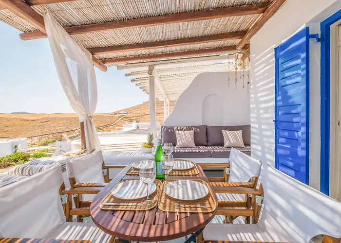 Sunny Getaway In Mykonos Lia Casa vacanze Kalafatis